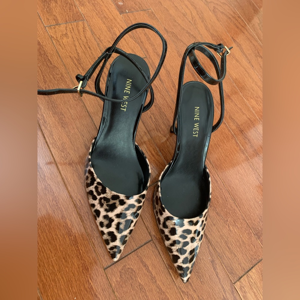 NEW Nine West Sandal: Animal Print Patent, Ankle Wraparound Strap, Gold Heel 9.5